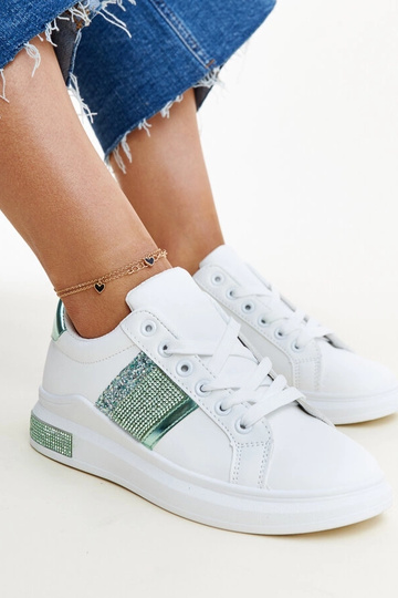 Hvide og grønne sneakers...