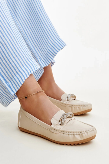 Beige mokkasiner dekoreret...