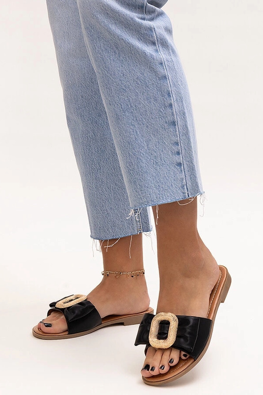 Claquettes à boucle Limera noires