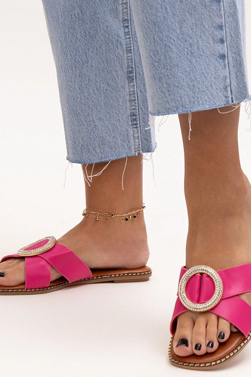 Rosa Flip-Flops mit Zirkonia-Schnalle... Rosa Flip-Flops mit Zirkonia-Schnalle...