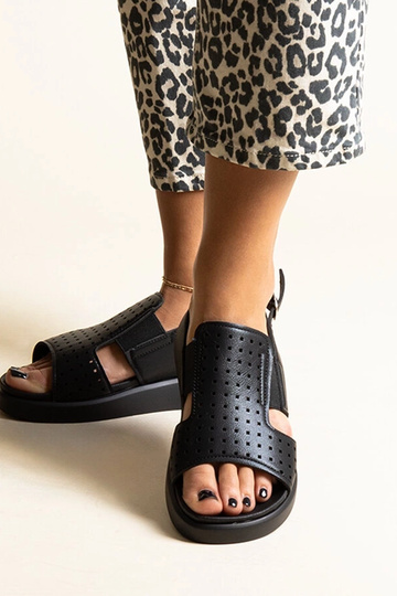 Sorte sandaler med...