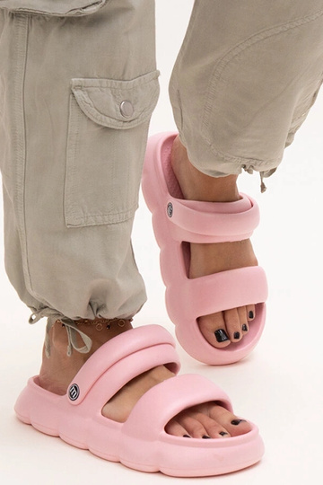 Sandales légères en mousse... 2