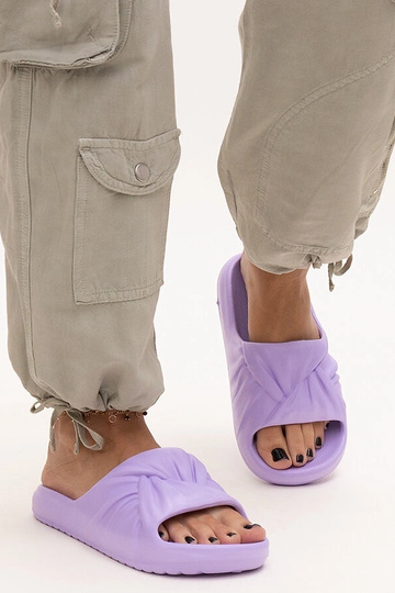 Tongs en mousse violette Cunta 2