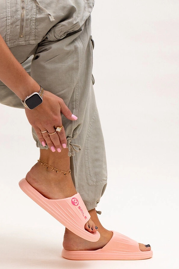 Pink Labing Foam flip-flops