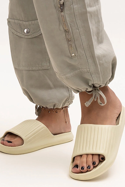 Gilly Green Foam Flip Flops