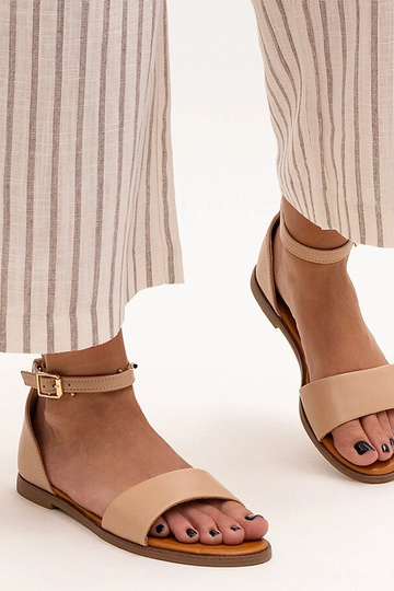 Beige Sandalen mit... 2