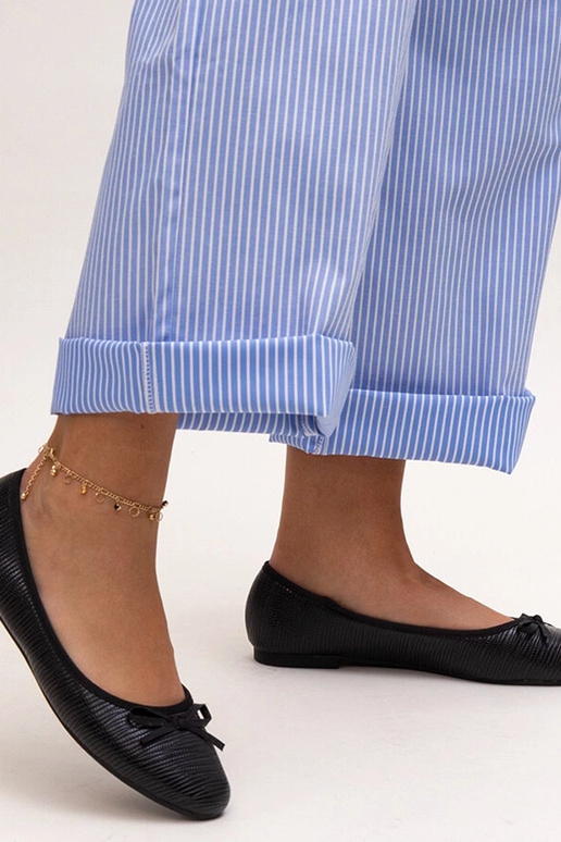 Schwarze Ballerinas mit Schleife und...