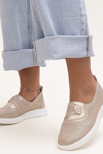 Ethels guld perforerede...