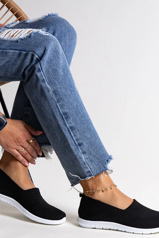 Schwarze Slip-On-Sneakers „Shalha“