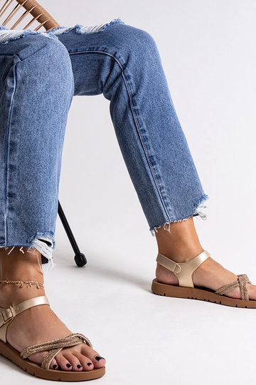 Goldene Sandalen mit... 2