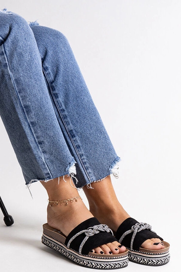 Schwarze Flip-Flops... 2