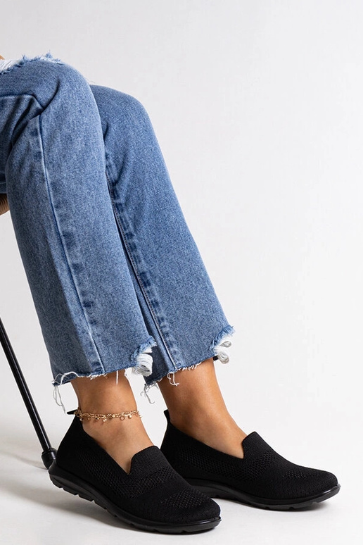 Baskets noires à semelles en mousse...