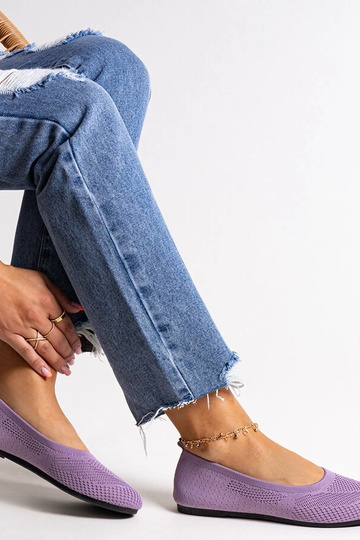 Ballerines en tissu violet...