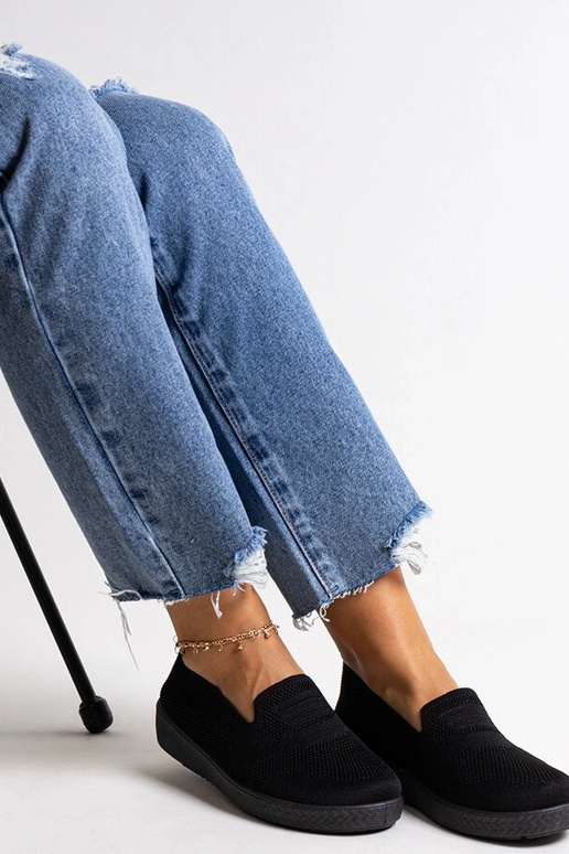 Schwarze Slip-On-Sneakers „Mikaila“