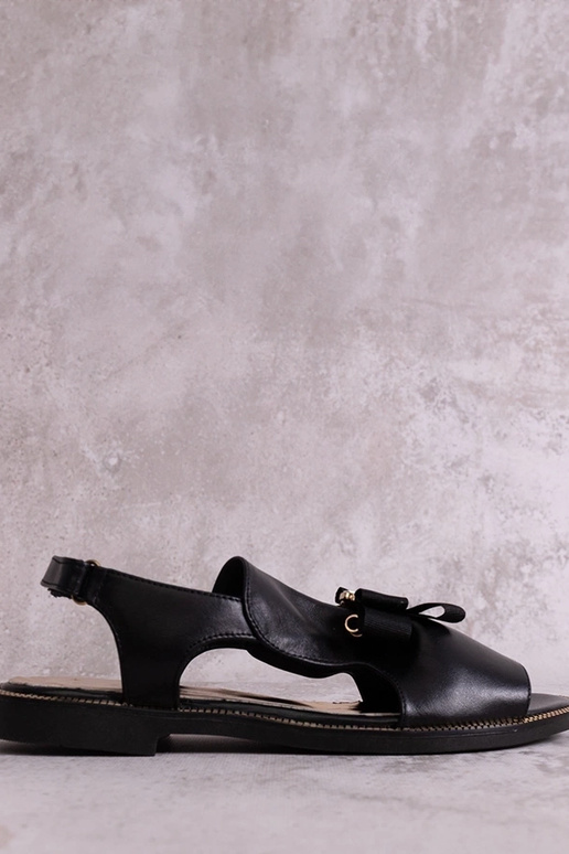 Sandales noires avec nœud et zircon... Sandales noires avec nœud et zircon...