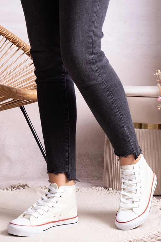 Baskets montantes blanches en mesh... Baskets montantes blanches en mesh...