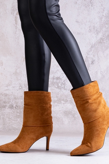 Braune Stiefeletten mit...