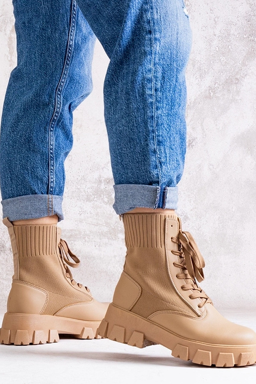 Beige Stiefeletten mit elastischem...