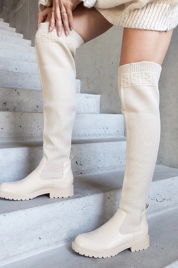 Beige Lange Stiefel mit... 2