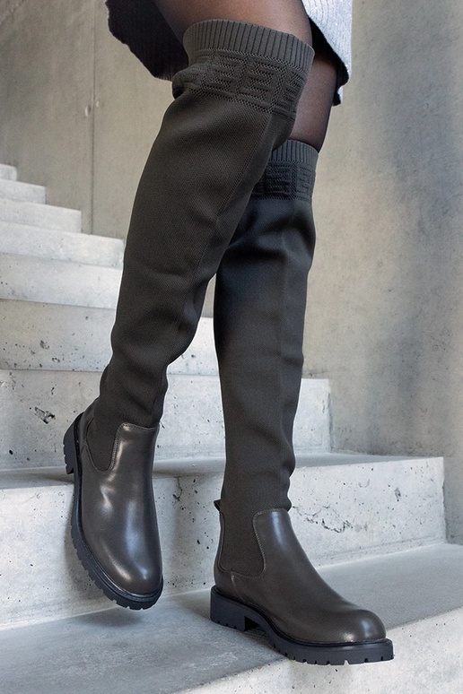 Bottes longues à tige élastique... Bottes longues à tige élastique...