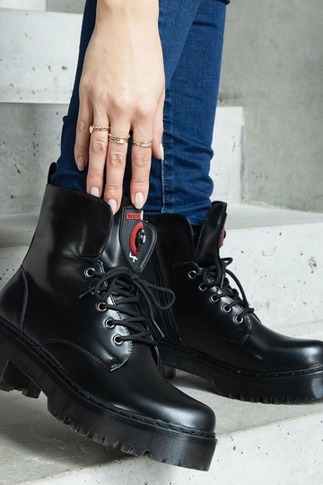 Botillons noirs pour femmes Ranco 2