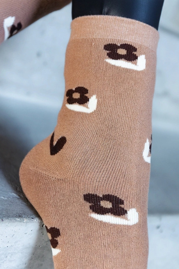 Schwarz-weiße warme Socken Sella 2