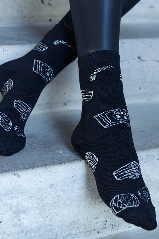 Schwarz-weiße warme Socken Sella Schwarz-weiße warme Socken Sella