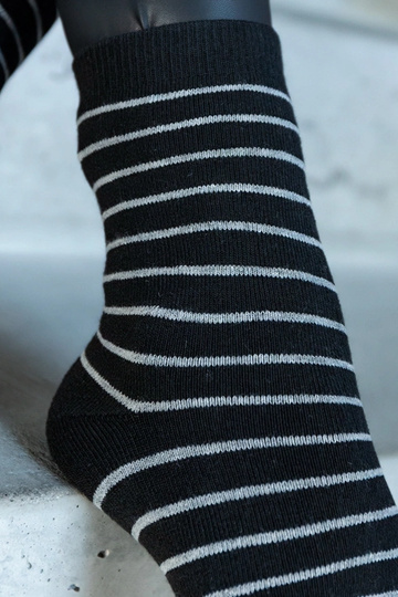 Chaussettes chaudes noires et blanches Sella 2