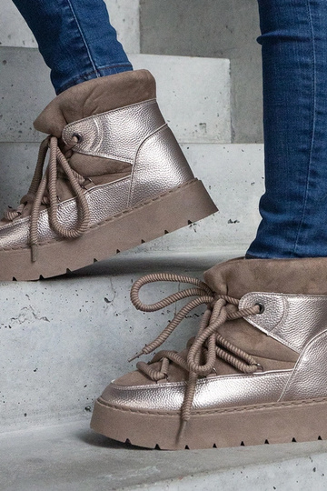 Bottes de neige à...