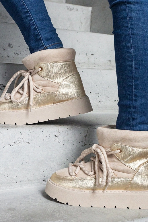 Beige pelsforede platform snestøvler...