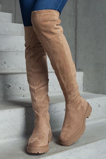 Brune lange støvler med...