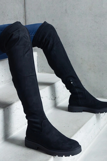 Sorte lange støvler med... 2