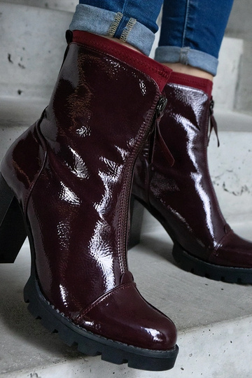 Bottines en cuir verni... 2