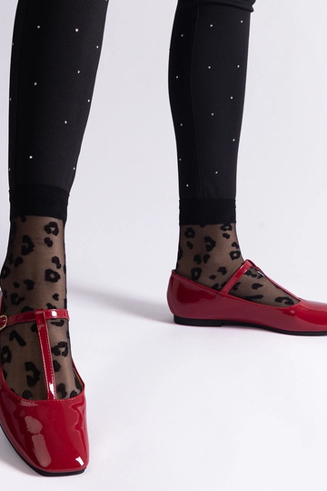 Rote Ballerinas aus...