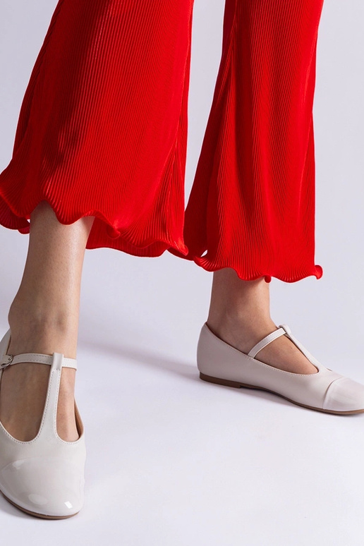 Gloriana weiße Lackleder-Ballerinas...