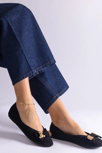 Schwarze Ballerinas mit...