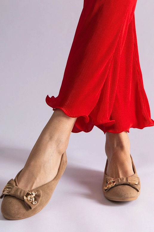 Ballerines marron ornées d'un noeud...