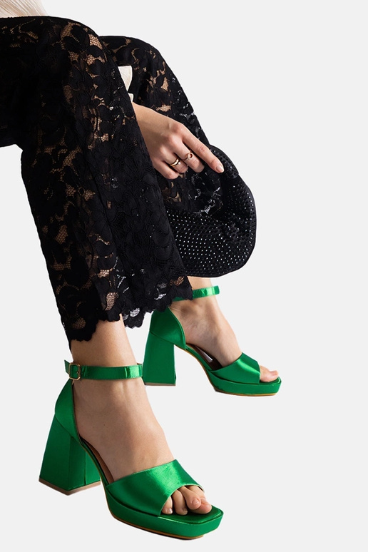 Grøn satin chunky hæl sandaler Saucedo Grøn satin chunky hæl sandaler Saucedo