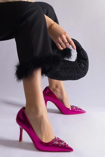 Escarpins en cuir verni...