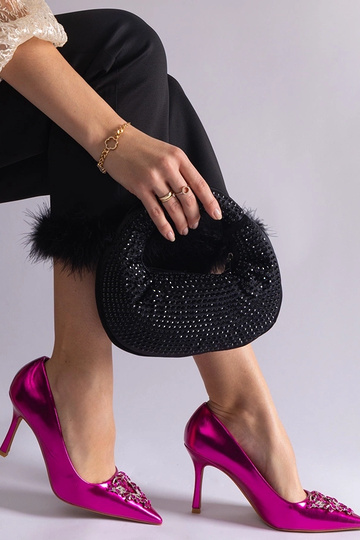 Pink patent læder stiletter... 2