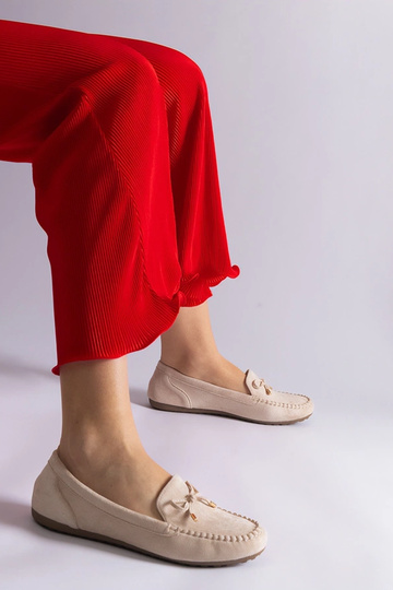 Mocassins en daim beige avec noeud Treja