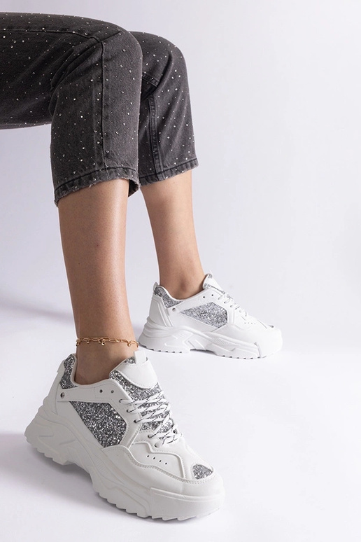 Baskets blanches pour femmes avec... Baskets blanches pour femmes avec...