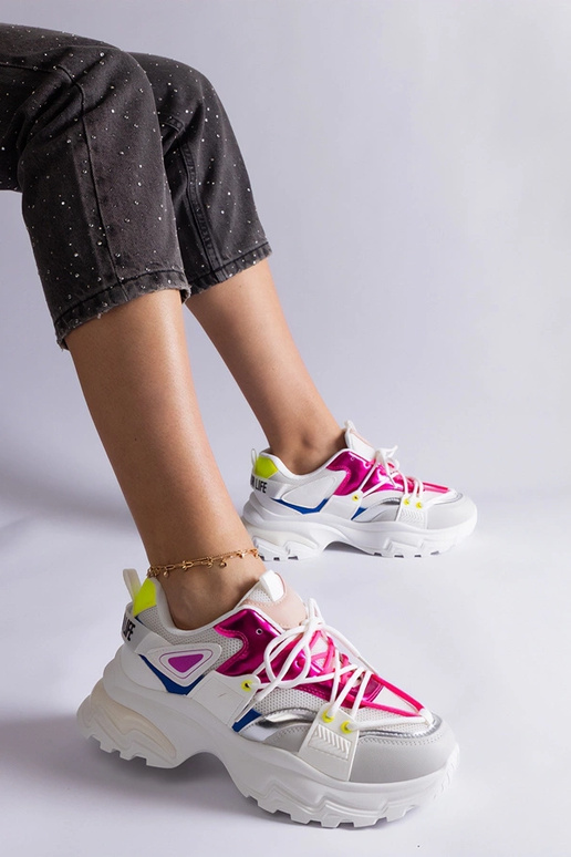 Baskets de sport Sulamita blanches et... Baskets de sport Sulamita blanches et...