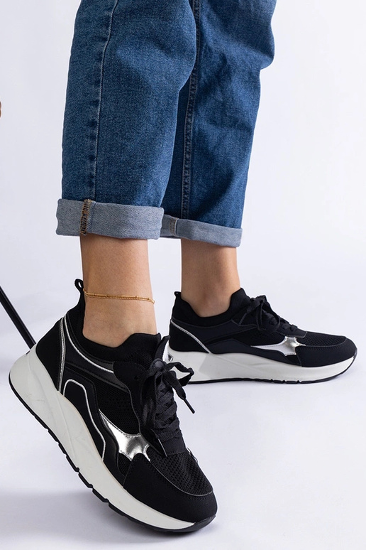 Baskets de sport noires pour femmes... Baskets de sport noires pour femmes...