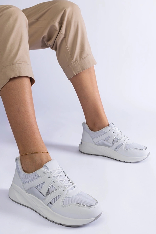 Weiße Sneaker mit dicker Sohle Sierra