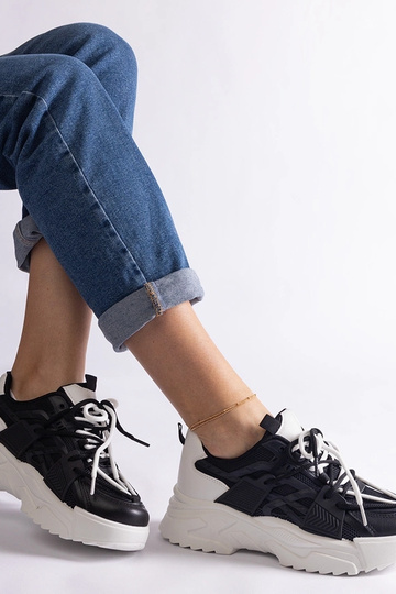 Baskets de sport noires pour femmes Alva