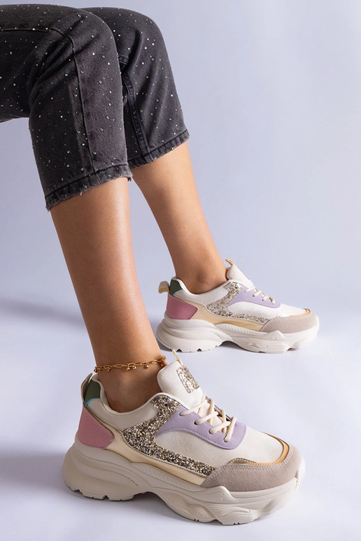 Mehrfarbige Sneakers mit... Mehrfarbige Sneakers mit...