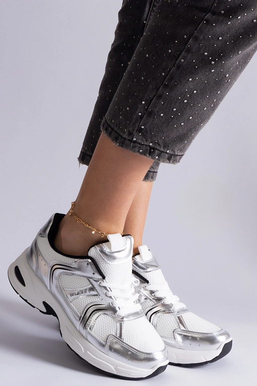 Baskets de sport Ena blanches et... Baskets de sport Ena blanches et...