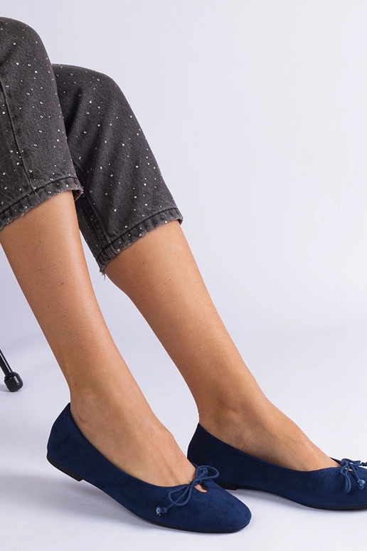 Marineblaue Ballerinas mit...