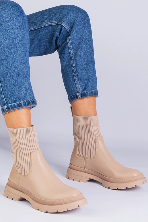 Braune Stiefeletten mit Obermaterial...